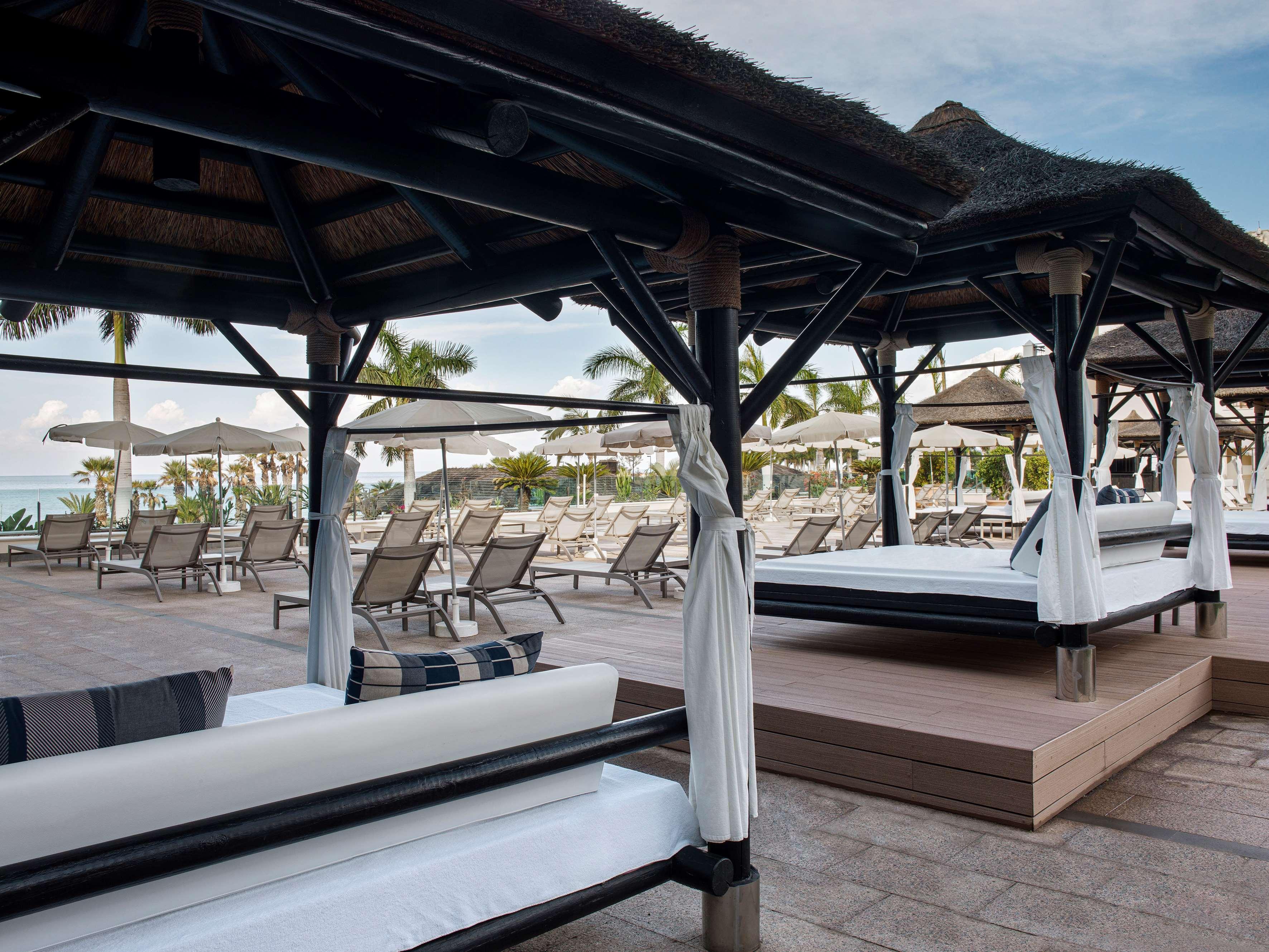 Gran Melia Palacio De Isora Resort & Spa Alcala  Ngoại thất bức ảnh The beach at the Grand Palladium Hotel