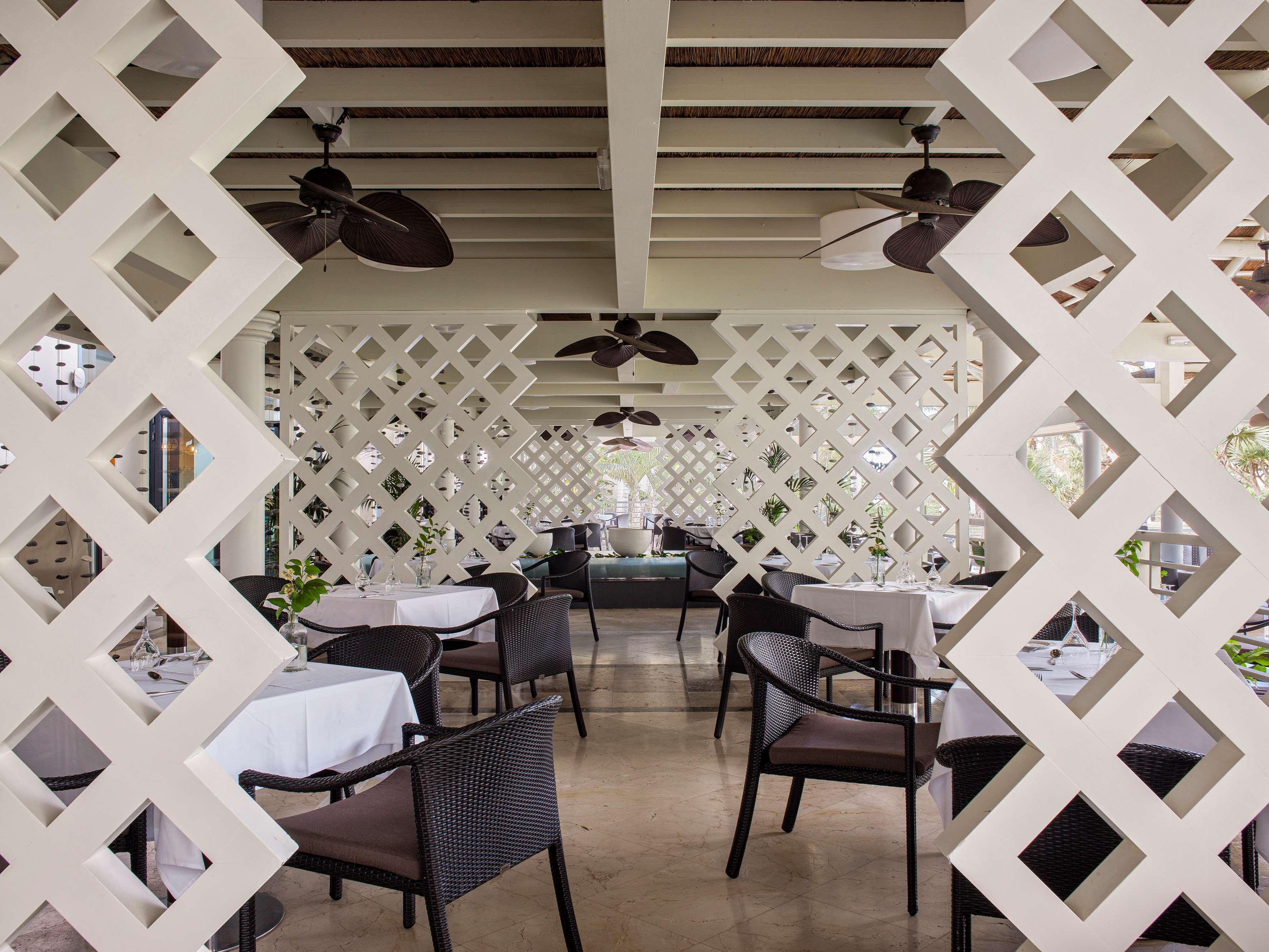Gran Melia Palacio De Isora Resort & Spa Alcala  Ngoại thất bức ảnh The interior of the restaurant