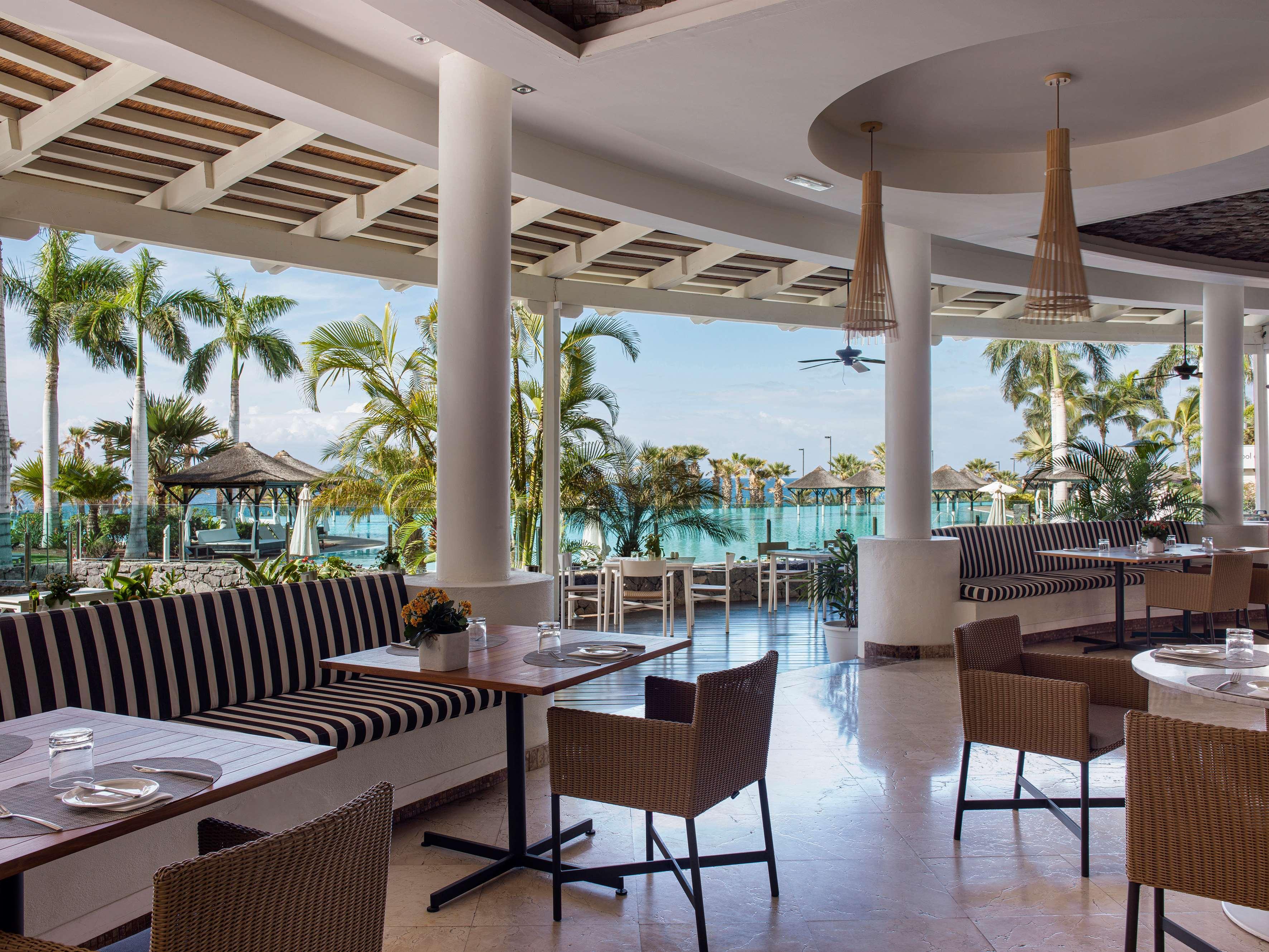 Gran Melia Palacio De Isora Resort & Spa Alcala  Ngoại thất bức ảnh The Beach Club