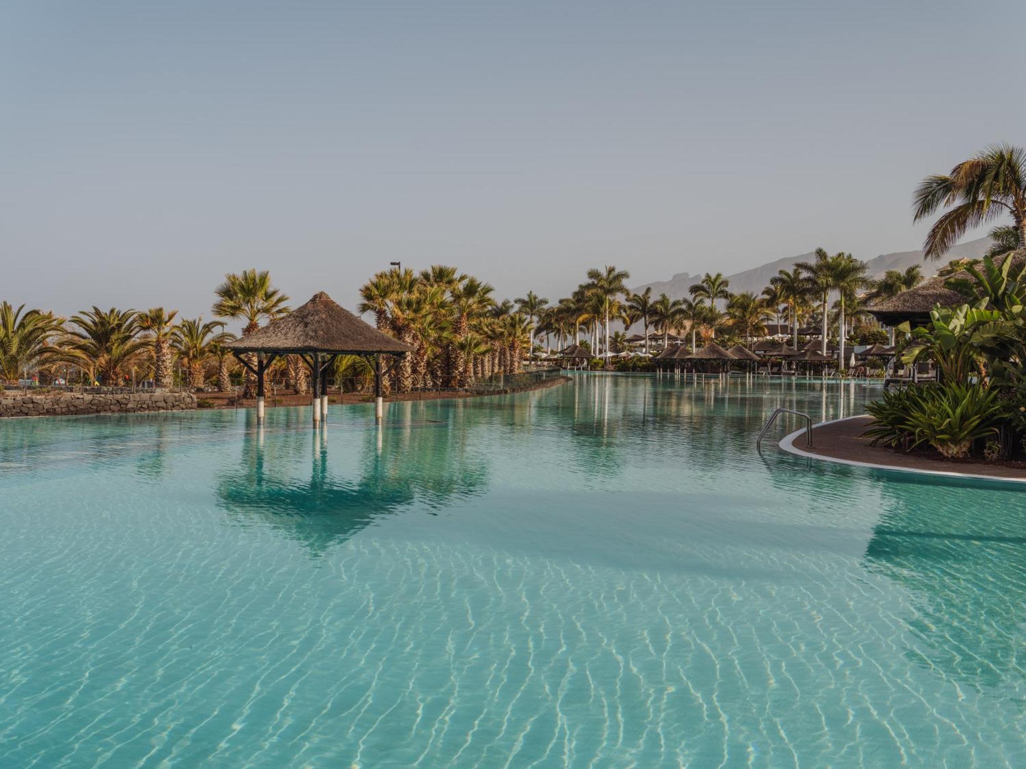 Gran Melia Palacio De Isora Resort & Spa Alcala  Ngoại thất bức ảnh Hard Rock Hotel in Tenerife